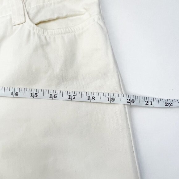 Juicy Couture Jeans Women's Size 31 Off White Flared Leg Boot Cut Rigid Denim - Picture 9 of 14